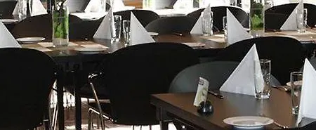 Trinity Og Konference 4* 腓特烈西亚