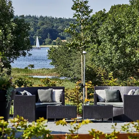 Hotel Trinity Og Konference