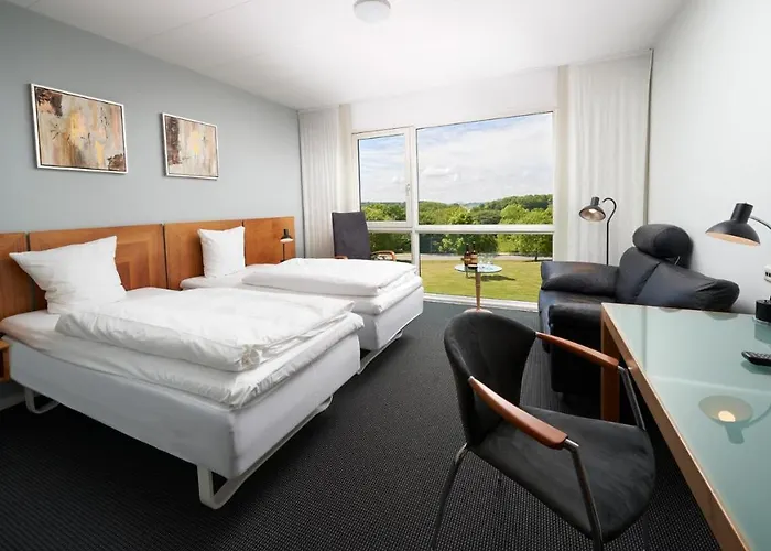 Ξενοδοχείο Trinity Og Konference 4*